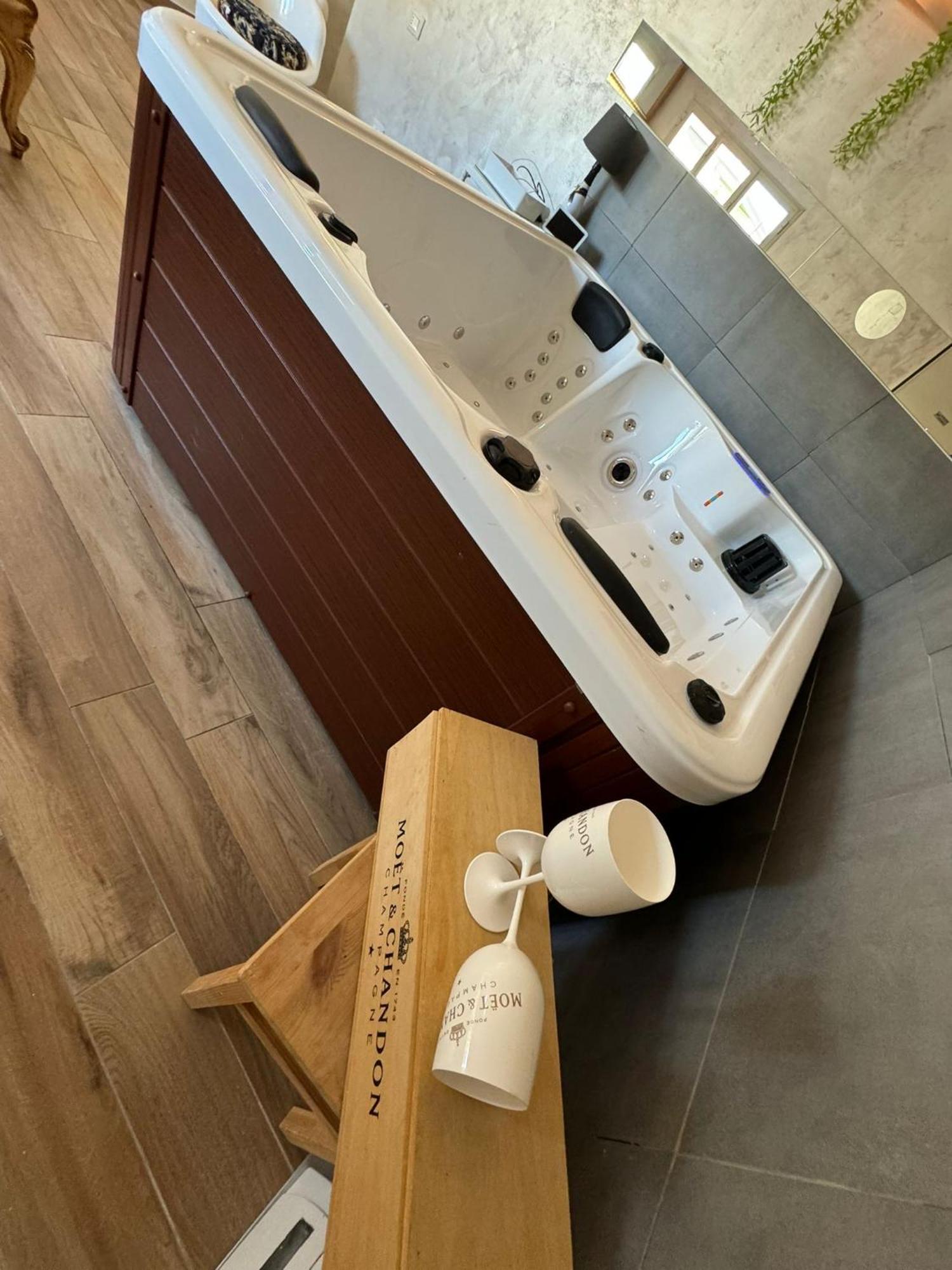 Atena B&B Apartments Platino San Silvestro  외부 사진